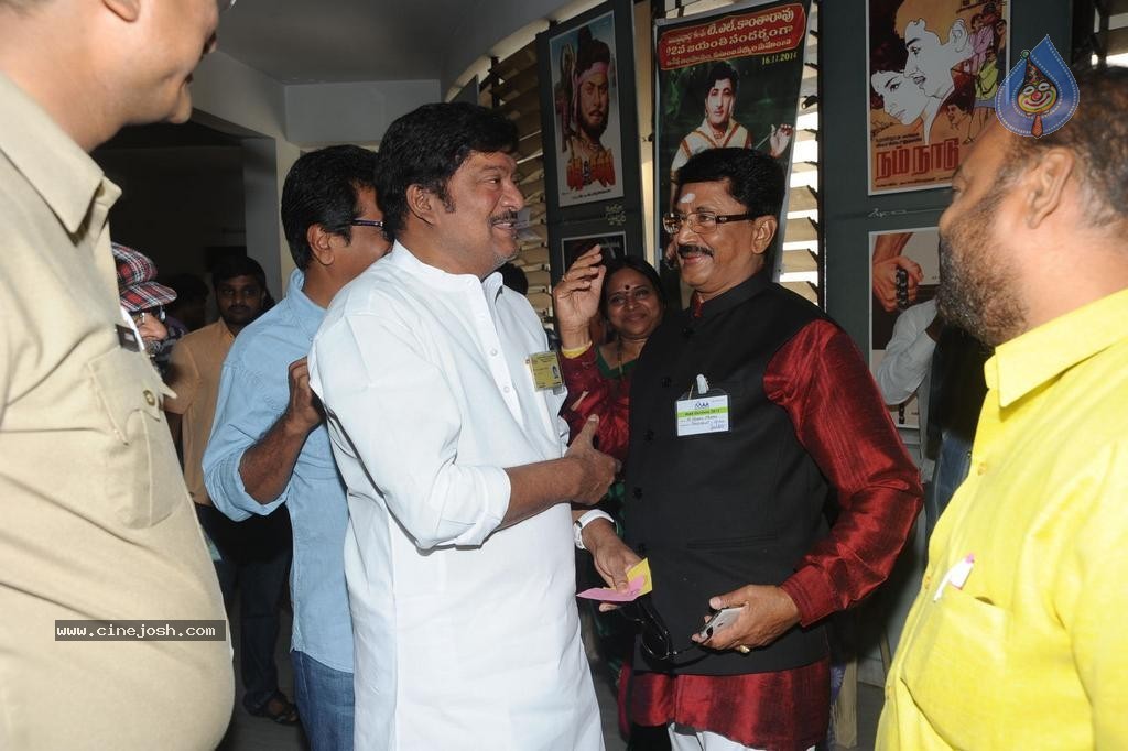 Maa Elections Polling 01 - 120 / 130 photos