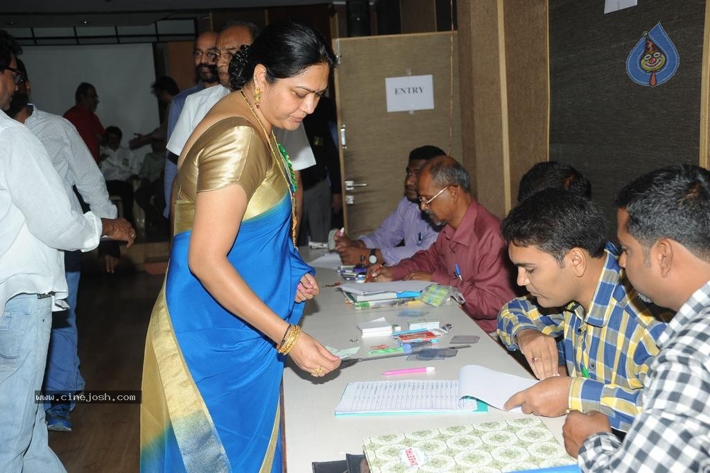 Maa Elections Polling 01 - 123 / 130 photos