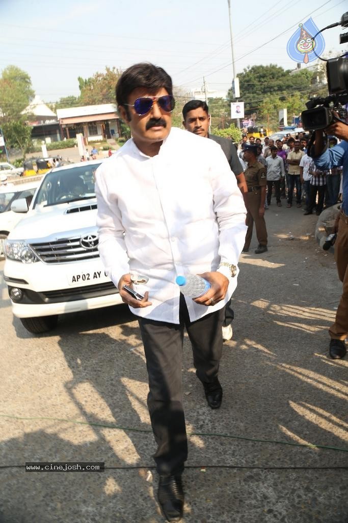 Maa Elections Polling 02 - 74 / 149 photos