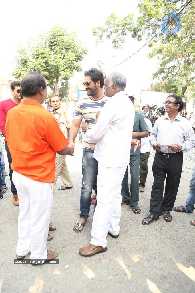 Maa Elections Polling 02 - 142 / 149 photos