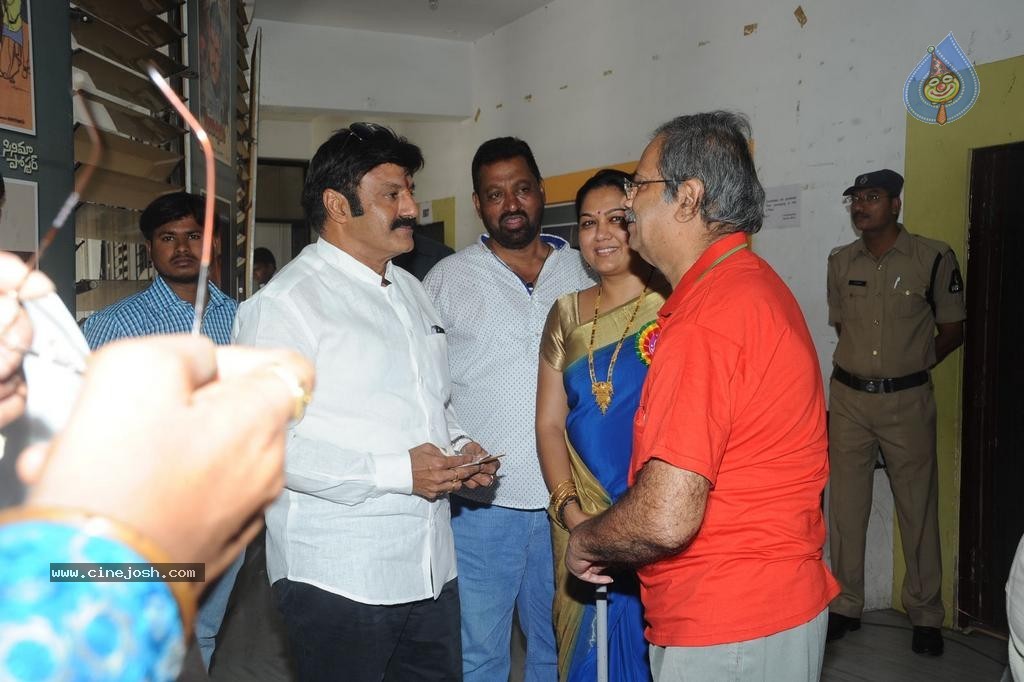 Maa Elections Polling 03 - 30 / 63 photos