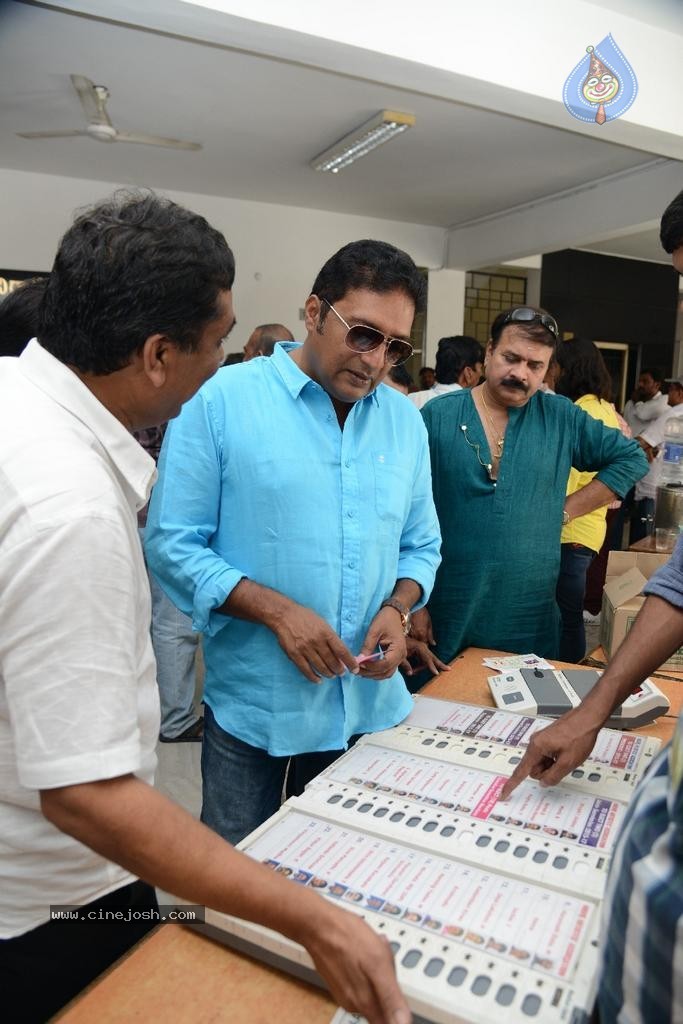 Maa Elections Polling 04 - 4 / 100 photos