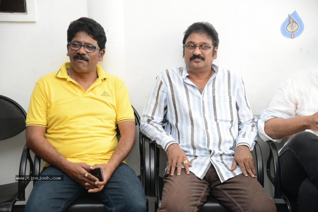 Maa Elections Polling 04 - 12 / 100 photos