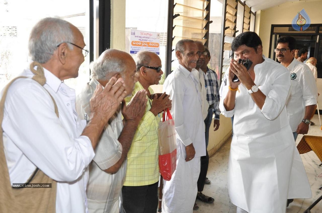 MAA Free Medical Camp Photos - 26 / 160 photos