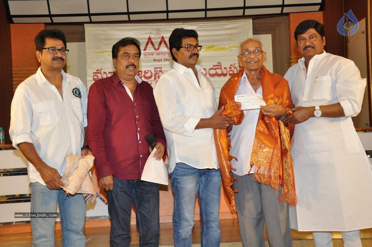 MAA Free Medical Camp Photos - 102 / 160 photos