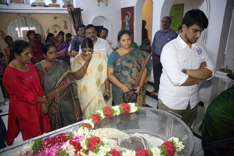 Mada Venkateswara Rao Condolences Photos 1 - 36 / 42 photos