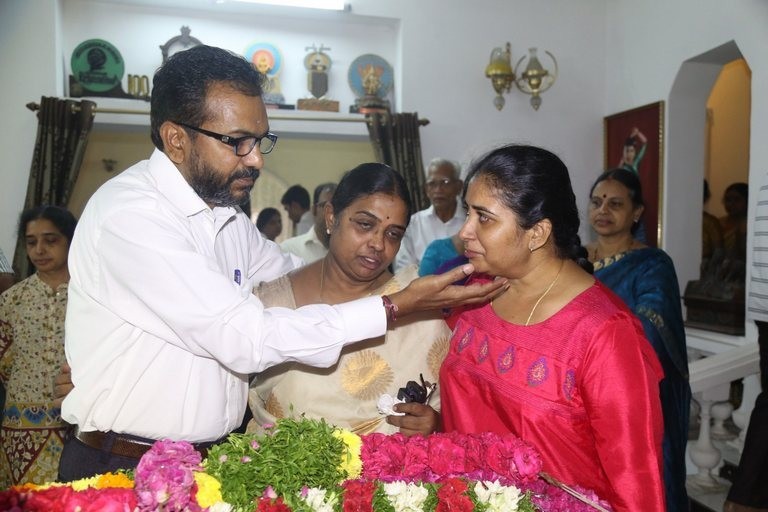 Mada Venkateswara Rao Condolences Photos 2 - 33 / 42 photos