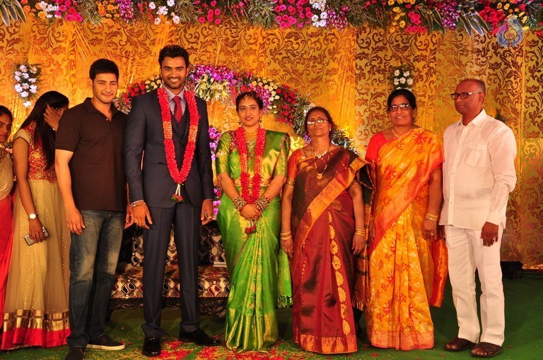 Mahesh Babu at Hero Shiva Wedding Reception - 16 / 35 photos