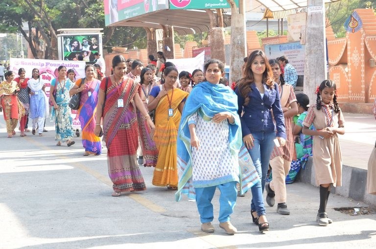 Manali Rathod For Mana Madras Kosam Cause - 13 / 53 photos