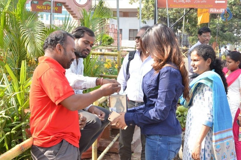 Manali Rathod For Mana Madras Kosam Cause - 40 / 53 photos