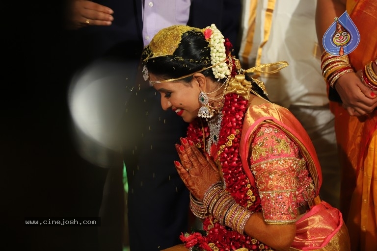 Manali Rathod Wedding Photos - 51 / 78 photos
