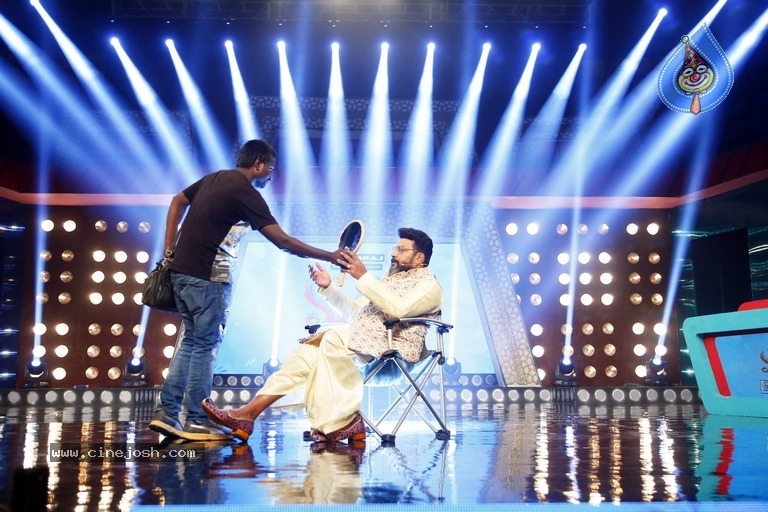 Manam Game Show Making Photos - 2 / 15 photos