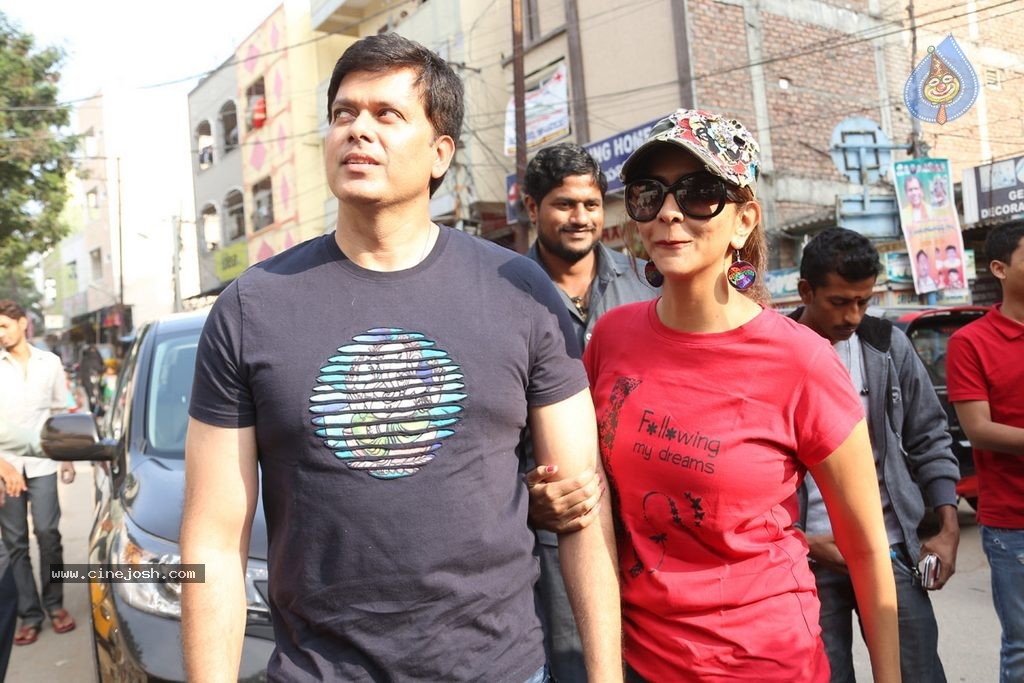 Manchu Lakshmi Participates in Swachh Bharat - 86 / 91 photos