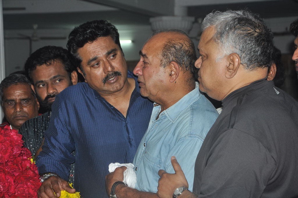 Manjula Vijayakumar Condolences - 74 / 134 photos