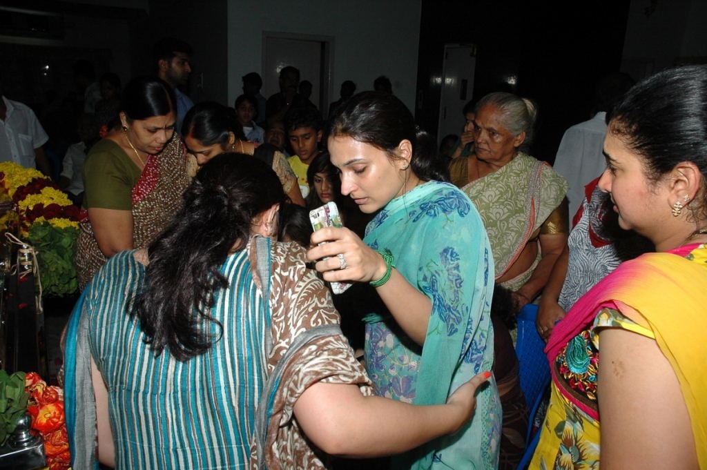 Manjula Vijayakumar Condolences - 129 / 134 photos