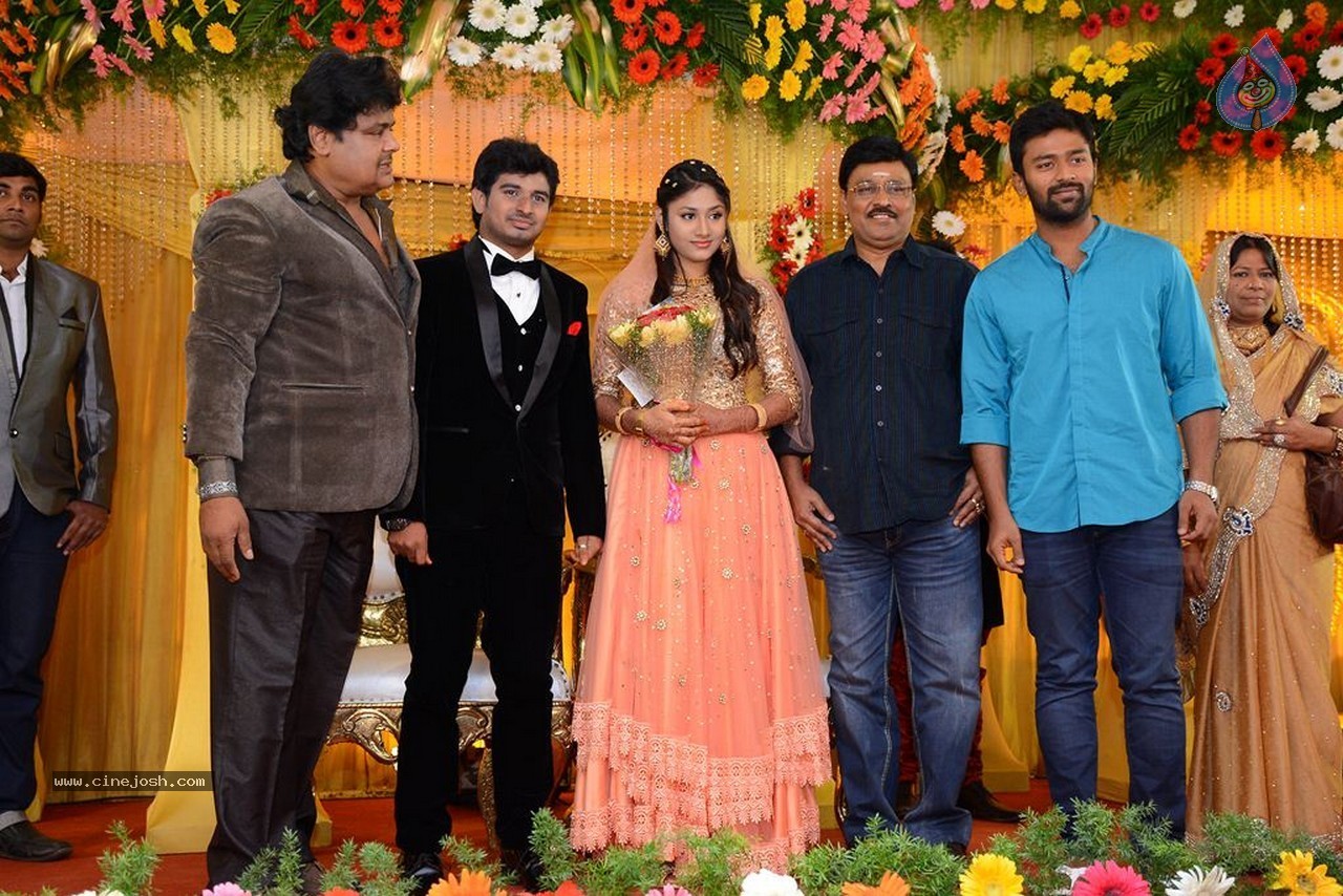 Mansoor Ali Khan Daughter Wedding Reception - 34 / 101 photos