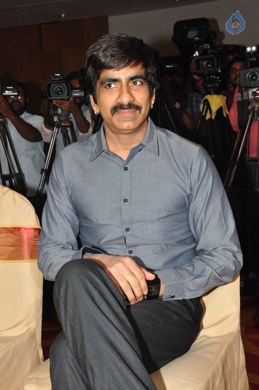 Meet and Greet with Ravi Teja at Lemon Tree Hotel - 13 / 43 photos