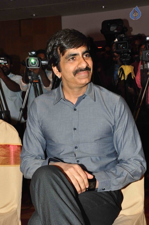 Meet and Greet with Ravi Teja at Lemon Tree Hotel - 28 / 43 photos