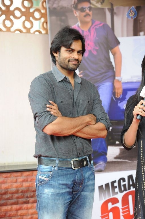 Mega 60 Celebrations 1 - 23 / 42 photos