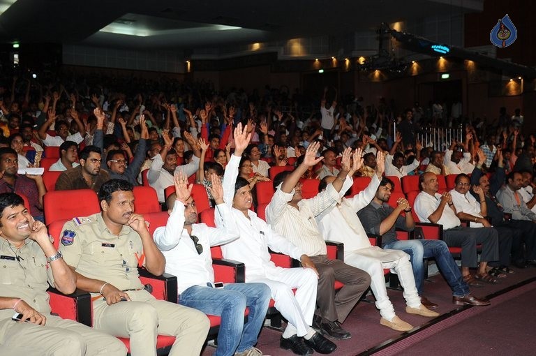 Mega 60 Celebrations 2 - 36 / 105 photos