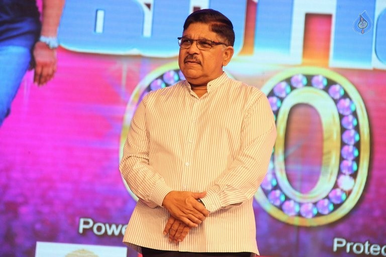 Mega 60 Celebrations 2 - 73 / 105 photos