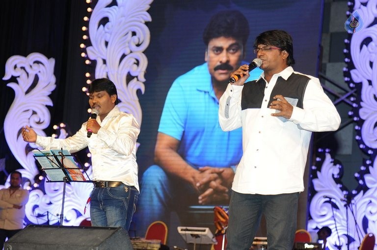 Mega 60 Celebrations 2 - 81 / 105 photos