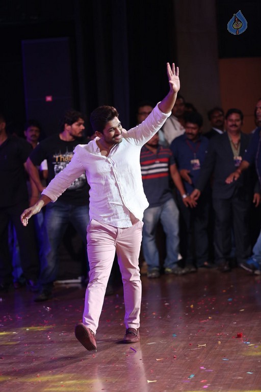 Mega 60 Celebrations 4 - 38 / 92 photos