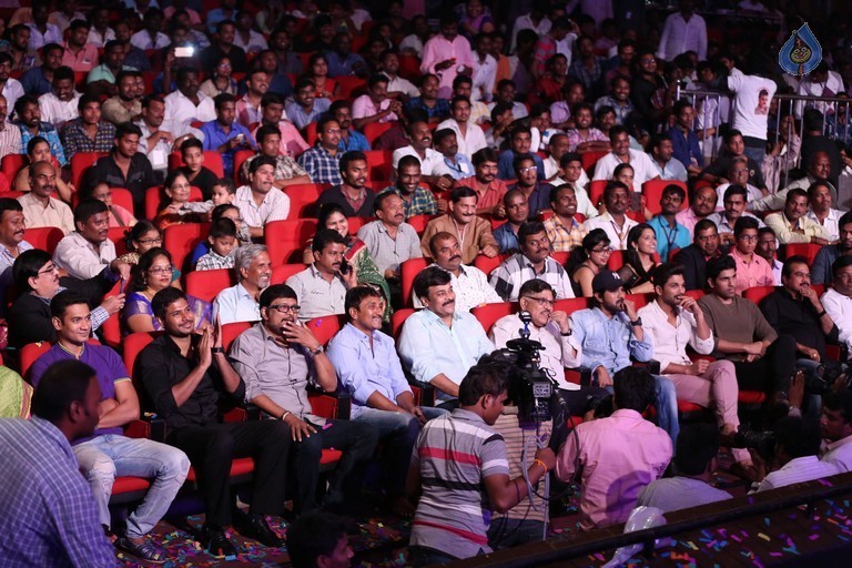 Mega 60 Celebrations 4 - 43 / 92 photos