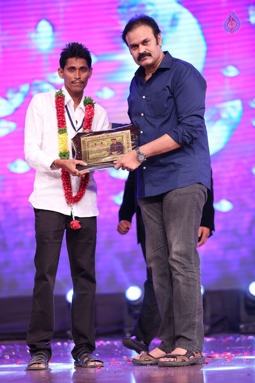 Mega 60 Celebrations 4 - 56 / 92 photos