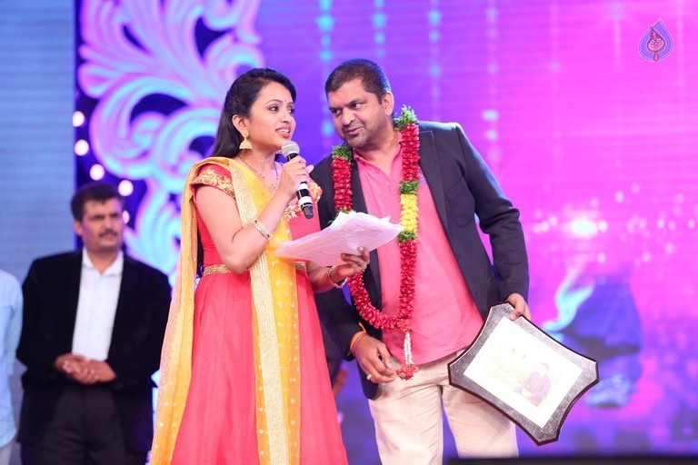 Mega 60 Celebrations 4 - 61 / 92 photos