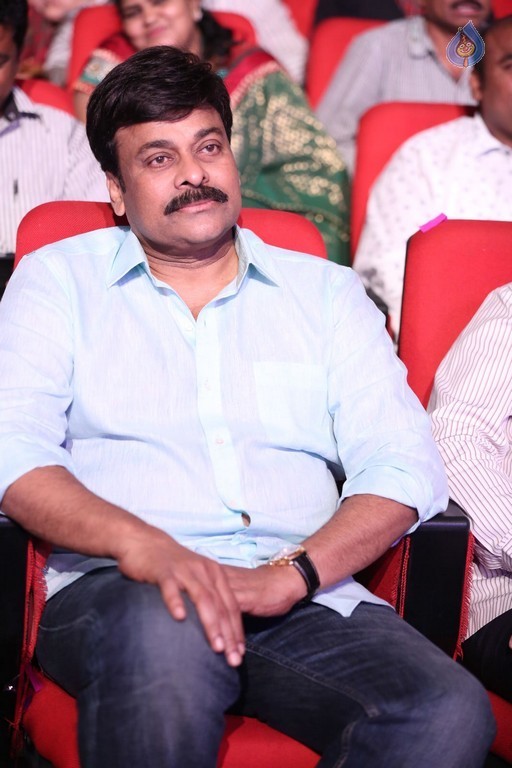 Mega 60 Celebrations 5 - 88 / 93 photos