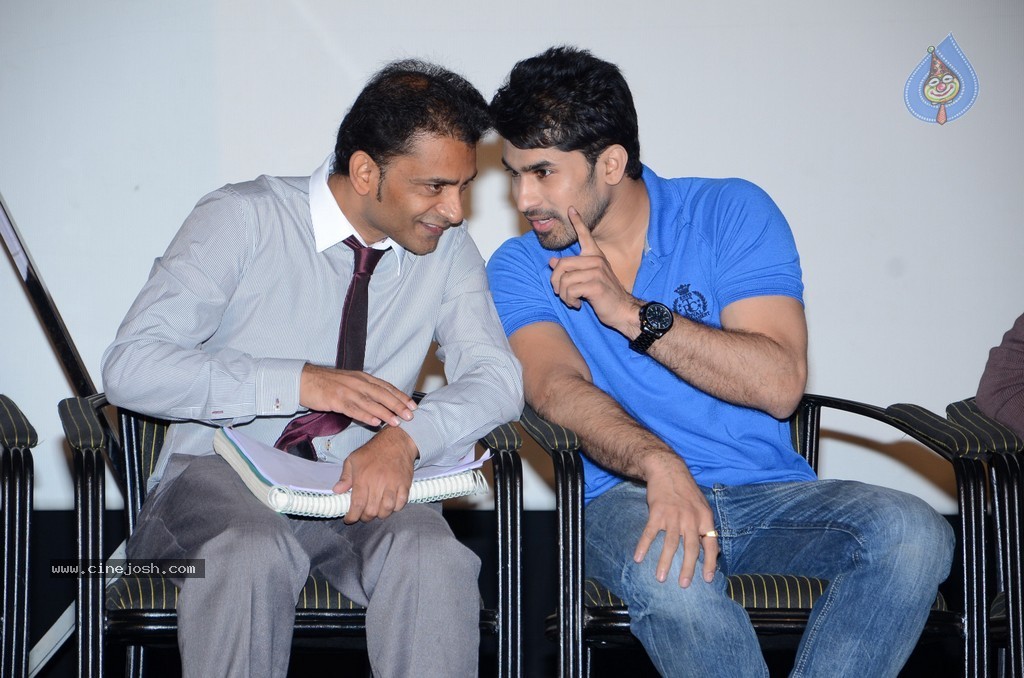 Minugurulu Oscar Best Picture 2014 Press Meet - 19 / 54 photos