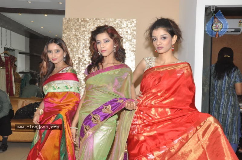 Models at TRISHA A Trendy Wish - 44 / 97 photos
