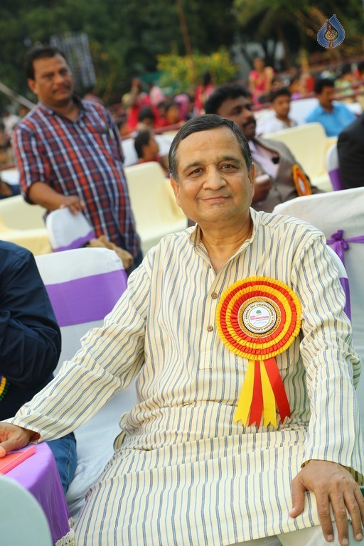 Mohan Babu Birthday Celebrations at Vidyanikethan - 21 / 94 photos