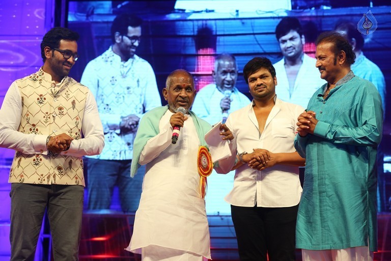 Mohan Babu Birthday Celebrations at Vidyanikethan - 62 / 94 photos