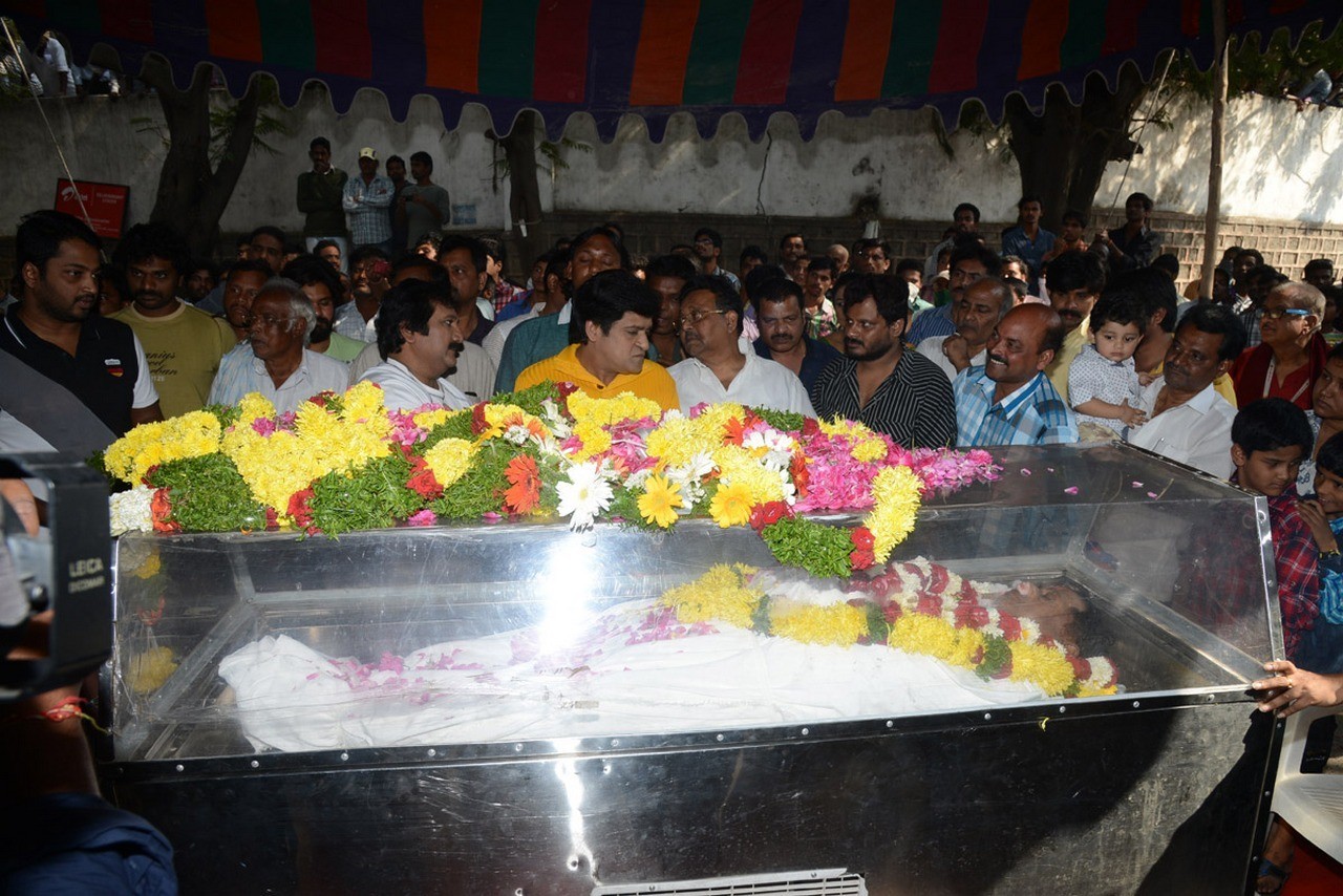 MS Narayana Condolences Photos 01 - 32 / 145 photos