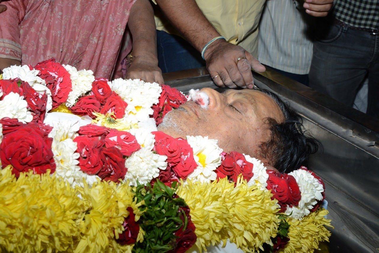MS Narayana Condolences Photos 01 - 78 / 145 photos