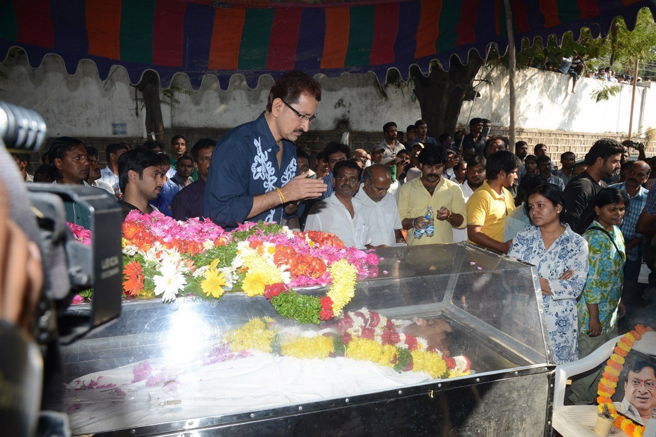 MS Narayana Condolences Photos 01 - 142 / 145 photos