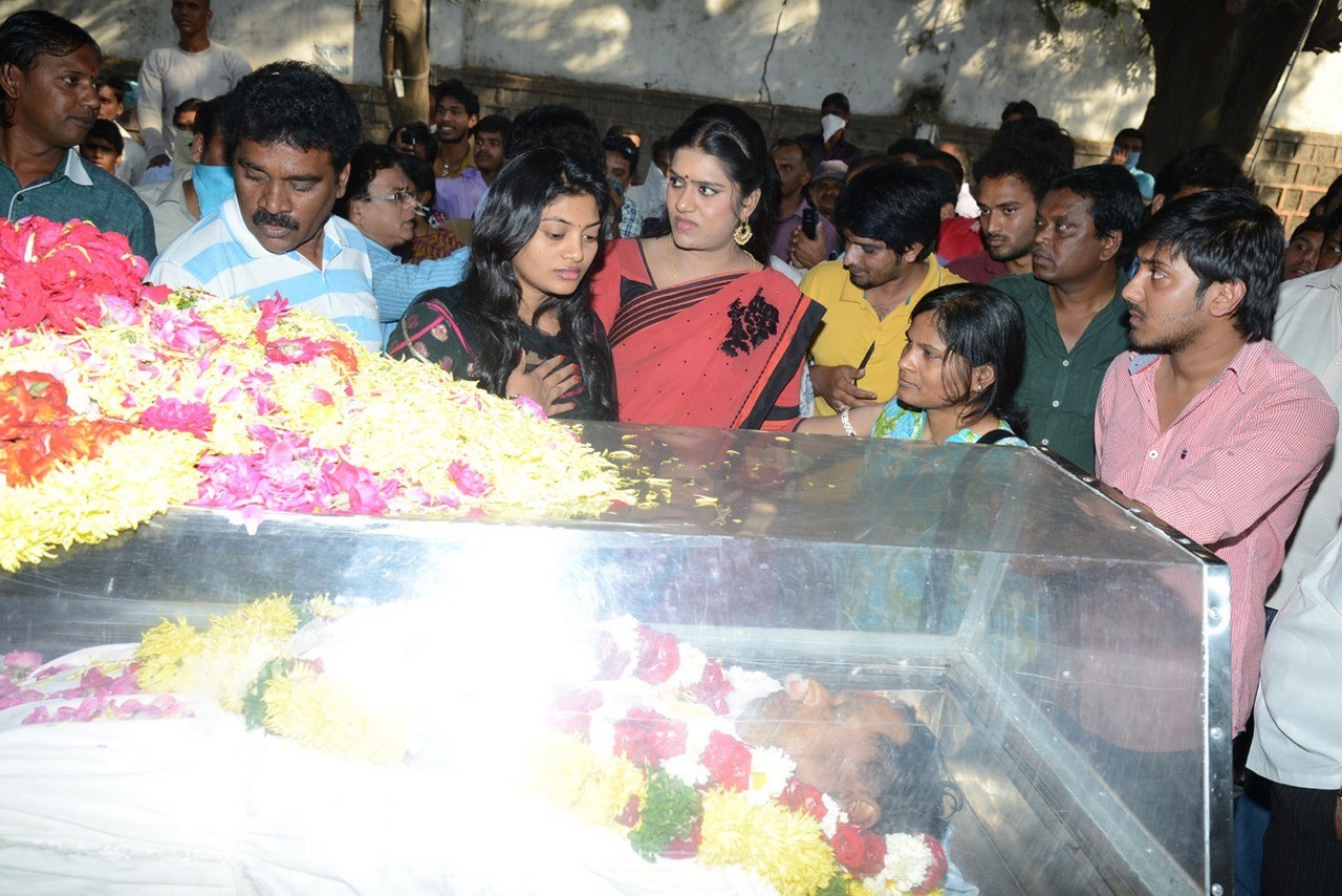MS Narayana Condolences Photos 02 - 50 / 145 photos