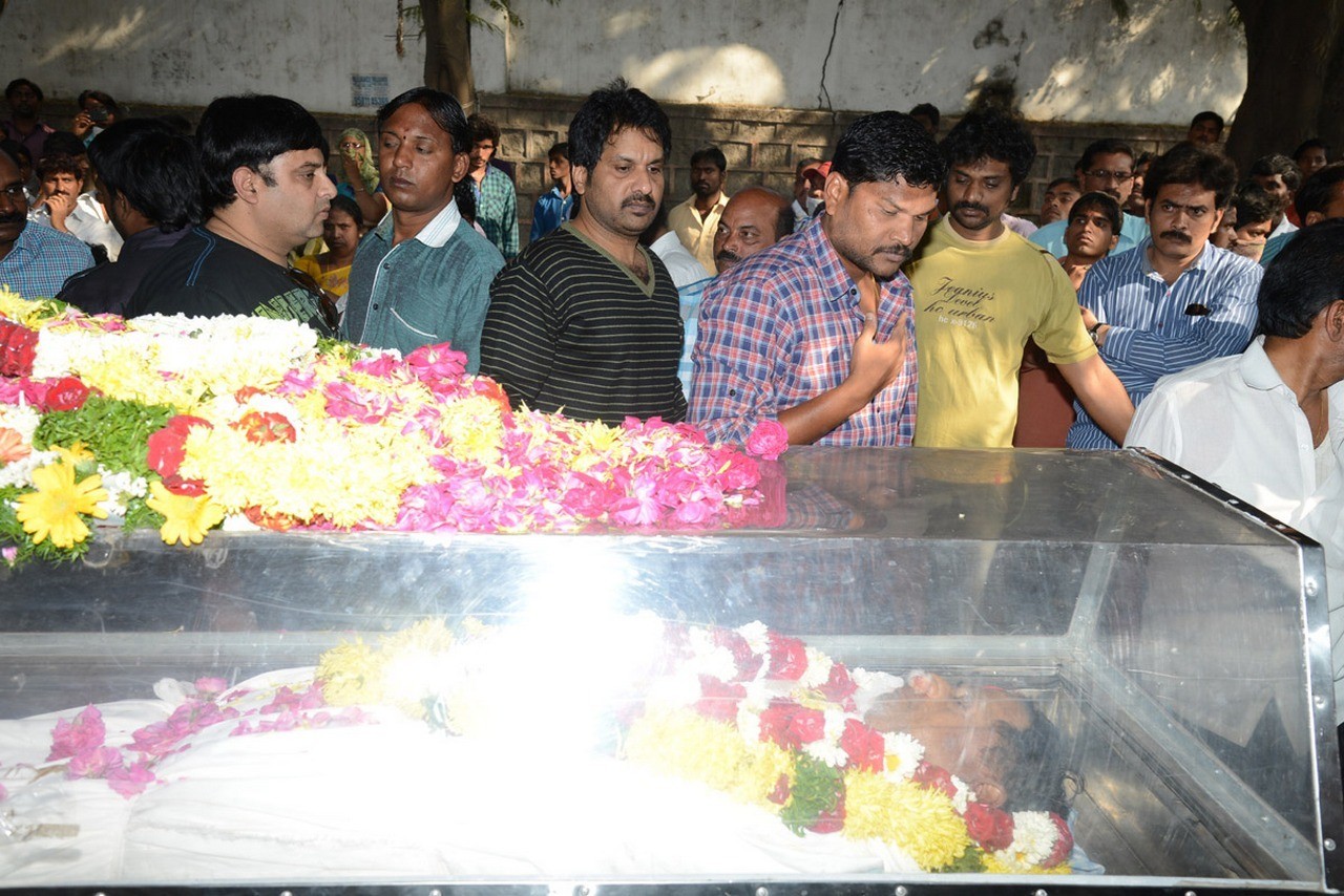 MS Narayana Condolences Photos 02 - 72 / 145 photos