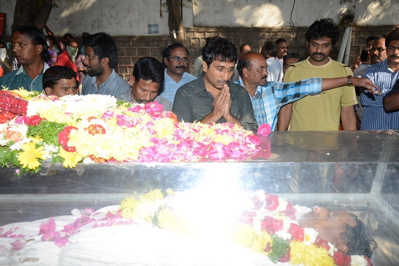 MS Narayana Condolences Photos 02 - 133 / 145 photos