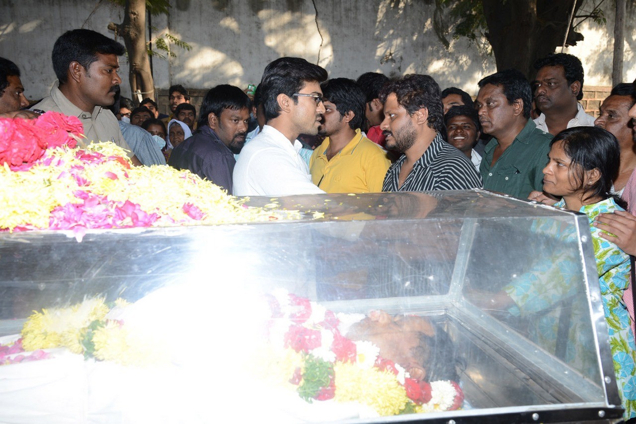 MS Narayana Condolences Photos 02 - 138 / 145 photos