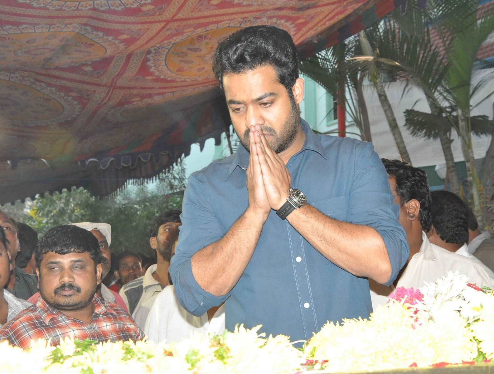 MS Narayana Condolences Photos 03 - 28 / 88 photos