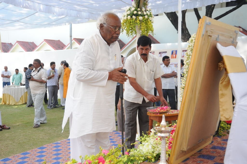 MS Reddy Pedda Karma Photos - 80 / 283 photos