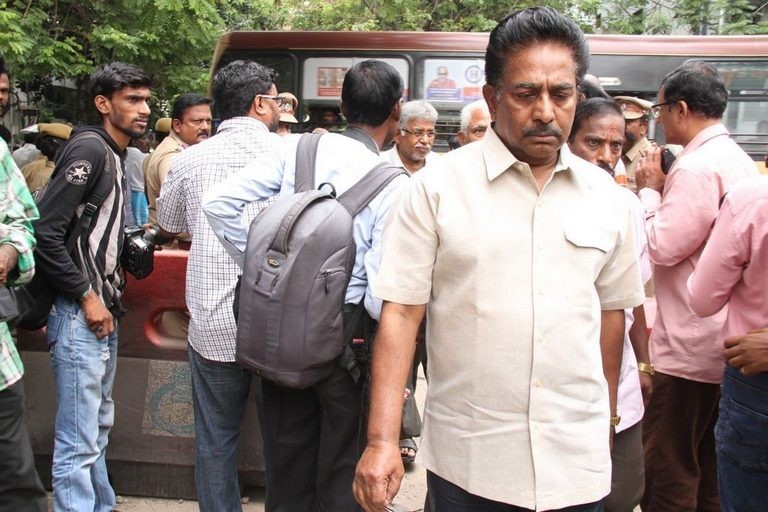 MS Viswanathan Condolences Photos - 50 / 59 photos