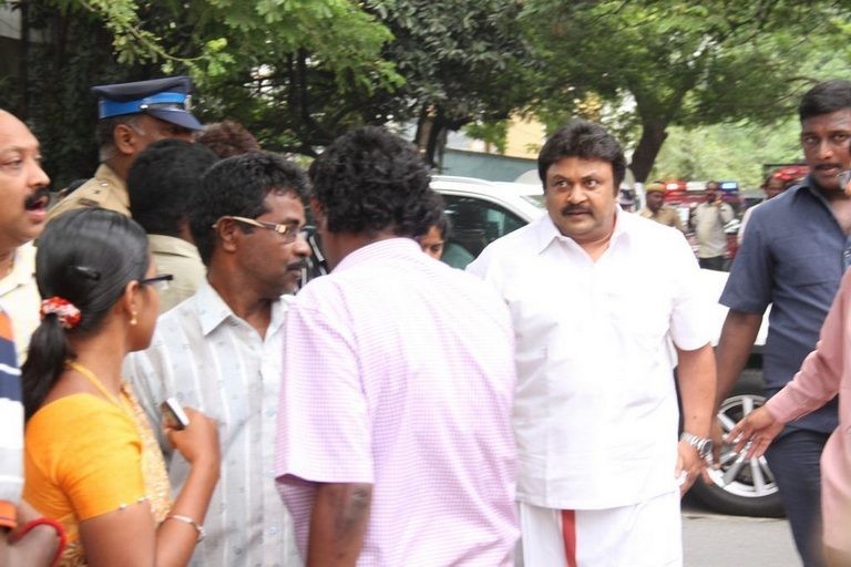 MS Viswanathan Condolences Photos - 54 / 59 photos