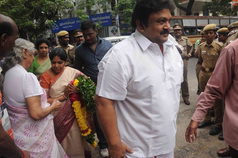 MS Viswanathan Condolences Photos 2 - 38 / 58 photos