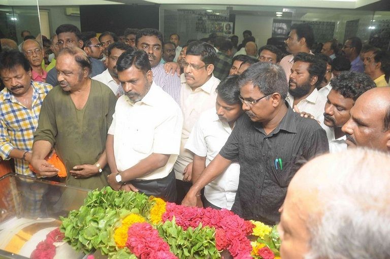 MS Viswanathan Condolences Photos 2 - 56 / 58 photos