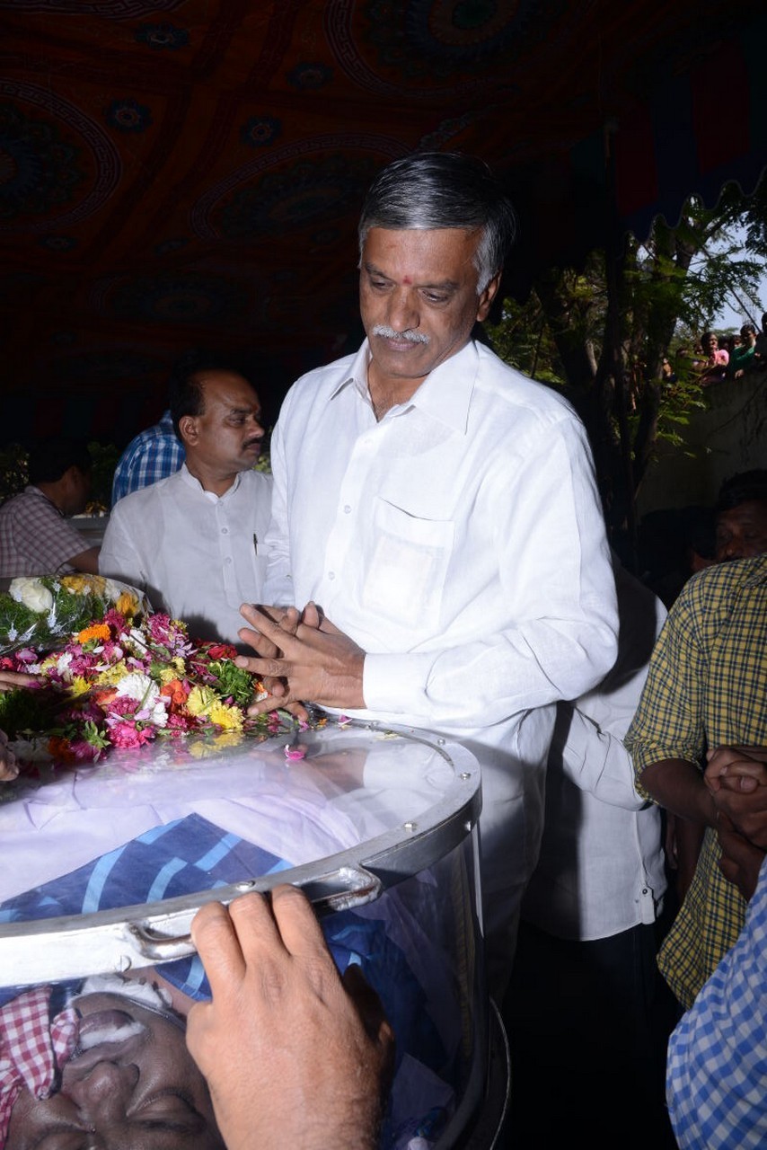 Music Director Chakri Condolences Photos 01 - 46 / 101 photos