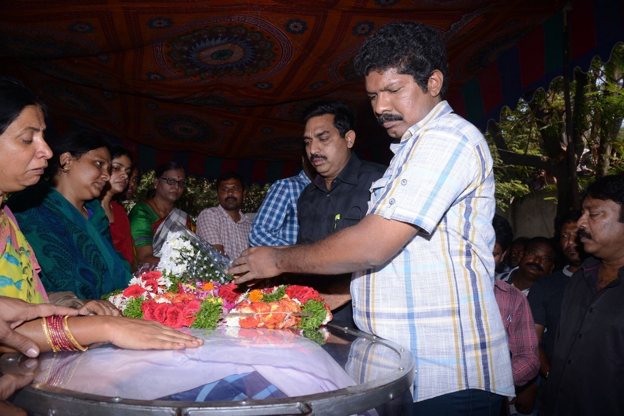 Music Director Chakri Condolences Photos 01 - 91 / 101 photos